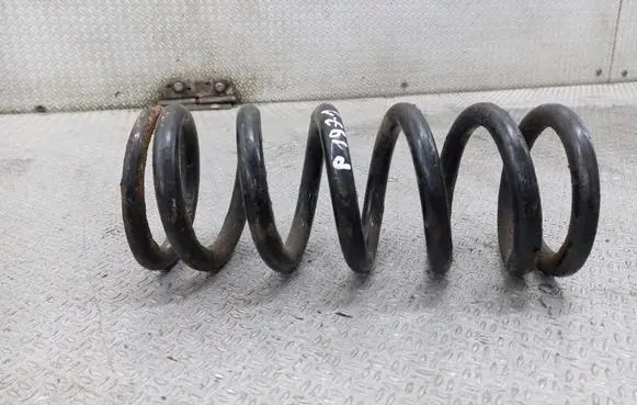 Audi A4 S4 B5 8D Rear coil spring