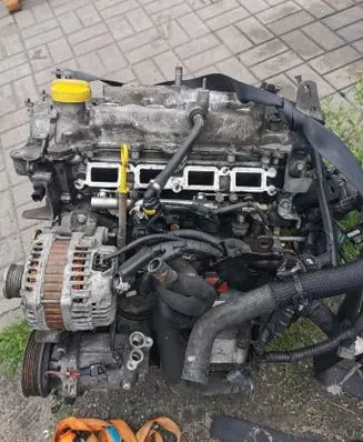 Nissan Juke I F15 Engine swap HRA2