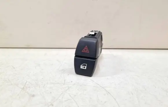 BMW 5 F10 F11 Hazard light switch 9161896 61319161896