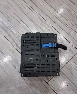 Alfa Romeo Giulietta Bluetooth control unit module 51900101
