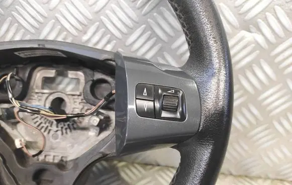 Opel Corsa D Steering wheel 