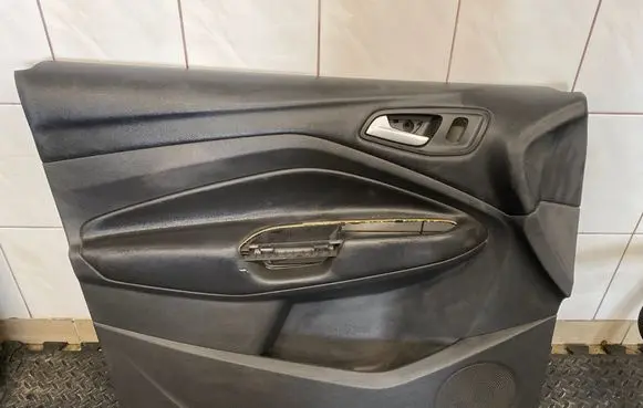 Ford Kuga II Front door card panel trim