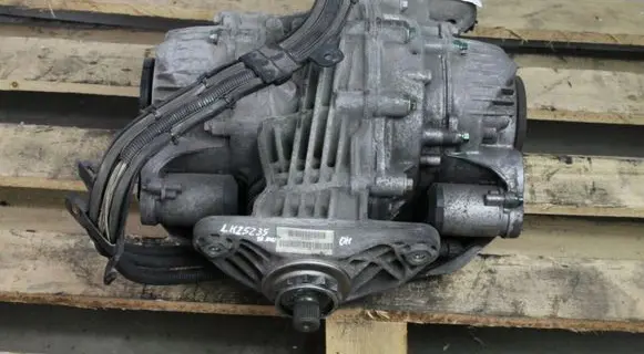 BMW X5M E70 Rear differential 7597990