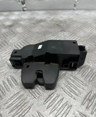 Peugeot 607 Tailgate/trunk/boot lock/catch/latch 9627816980 231000C00