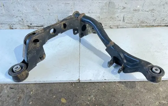 Volkswagen Transporter - Caravelle T6 Rear subframe 7E0599423 7E0500043L HAA550
