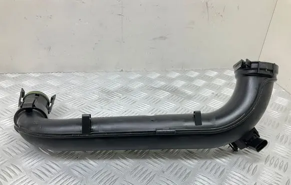 Intercooler hose/pipe