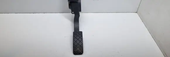Seat Ibiza III (6L) Accelerator throttle pedal 6Q1721503H