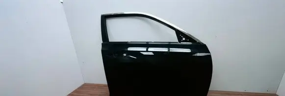 Chrysler 300C Front door