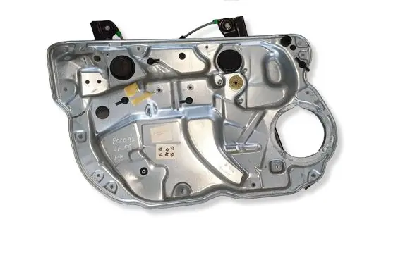 Volkswagen Polo IV 9N3 Front door window regulator with motor 6Q4837755 6Q0837751