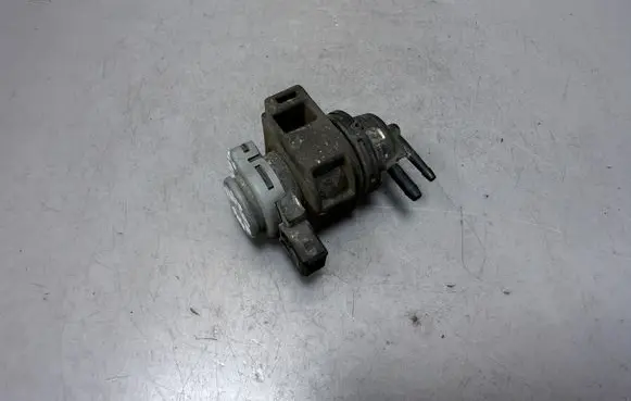 Renault Master III Turbo solenoid valve 702256150