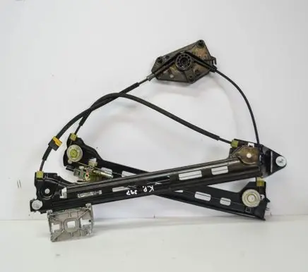 Volkswagen PASSAT CC Front door electric window regulator 3C8837461J