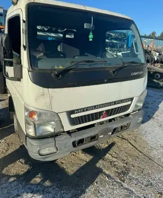Mitsubishi Canter Front piece kit PRZODMITSUBISHI