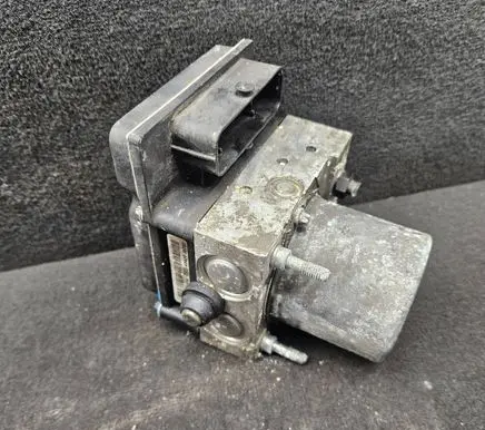 Audi A6 S6 C6 4F ABS Pump 4F0910517A 4F0614517A