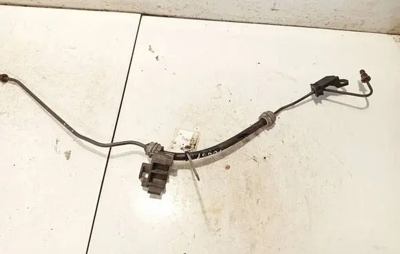 Citroen C4 I Picasso Clutch pipe/line 9681001580