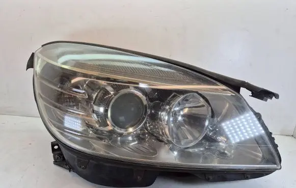 Mercedes-Benz C W204 Headlight/headlamp A2048208461 LE06A6148 030123420400