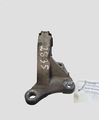 Renault Laguna III Driveshaft support bearing bracket 8200373073
