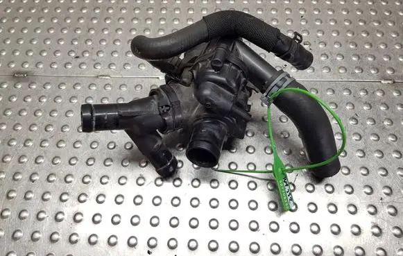 Mercedes-Benz B W246 W242 Thermostat housing S27708332 A2702002200