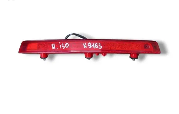 Hyundai i30 Third/center stoplight 92700-2R0