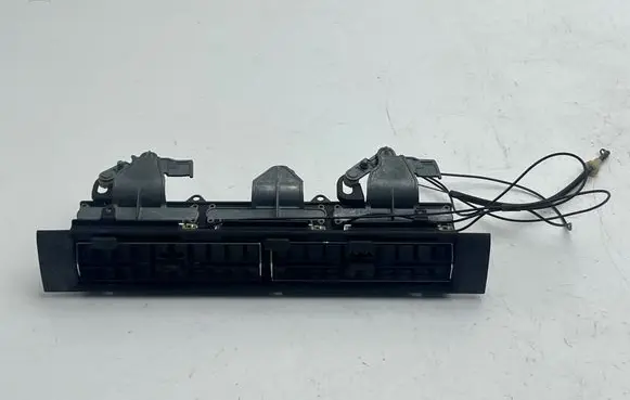 Mercedes-Benz S W126 Dash center air vent grill 1268310130 FZ2259 500070130501
