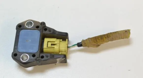 Subaru Outback Airbag deployment crash/impact sensor 98231AG020
