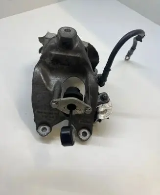 Audi A4 S4 B9 Engine mounting bracket 4M0199308AA