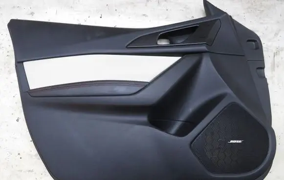 Mazda 3 II Front door card panel trim KRIS235789