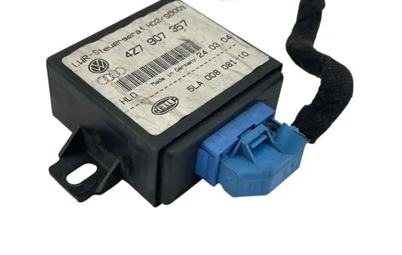 Audi A6 S6 C5 4B Light module LCM 4Z7907357 5LA00808110