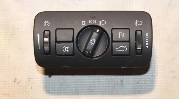 Volvo V60 Light switch 30739413