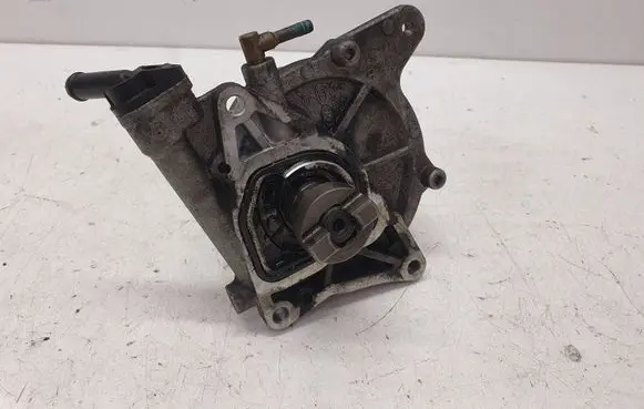 KIA Sportage Vacuum pump 288102F000
