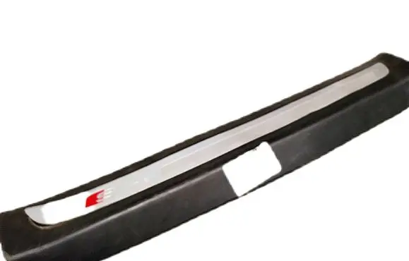 Audi Q7 4L Rear sill trim cover 4L0853376B