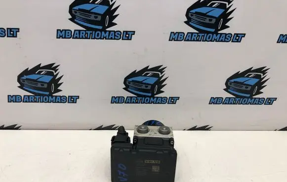 Volvo V70 ABS Pump P30681619 8G9N2C405AC 30681619