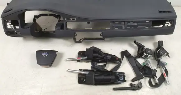 Volvo V70 Airbag set with panel 