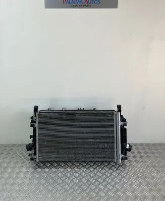 Opel Zafira C Radiator set 0130308486