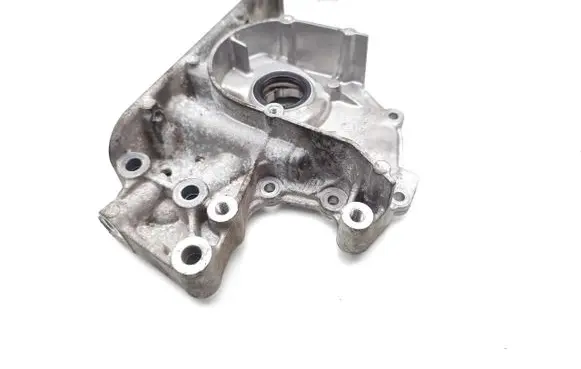 Volkswagen Polo V 6R Oil pump 04C115105H