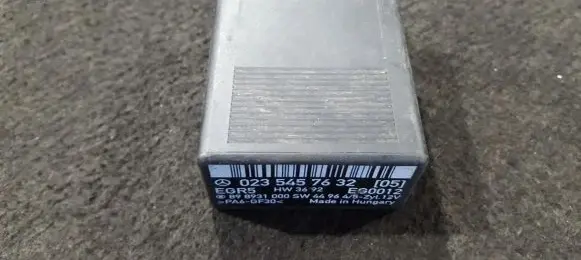 Mercedes-Benz Vito Viano W638 Other relay EGR5HW3692 0235457632