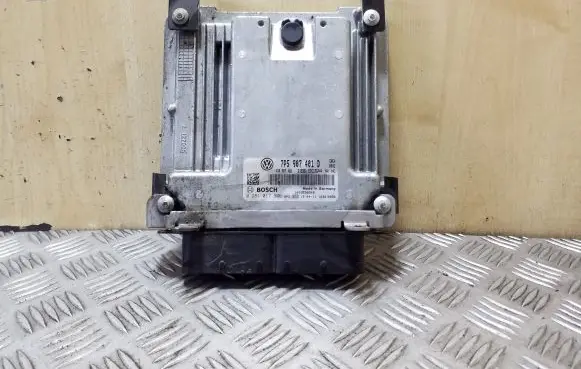 Porsche Cayenne (92A) Engine control unit/module 7P5907401D 0281017906 4G0907401