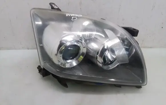 Toyota Avensis T250 Headlight/headlamp