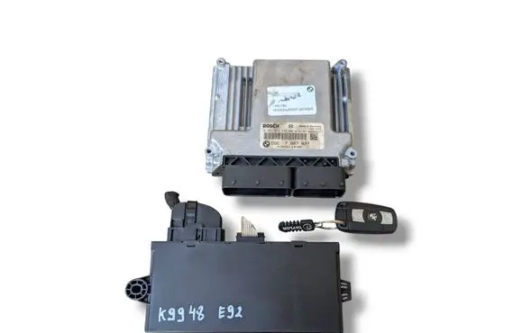 BMW 3 E92 E93 Engine ECU kit and lock set 0281013536 7807827