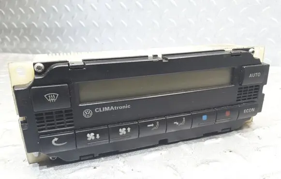 Volkswagen PASSAT B5 Climate control unit 5HB00761702 3B1907044A 5HB007617