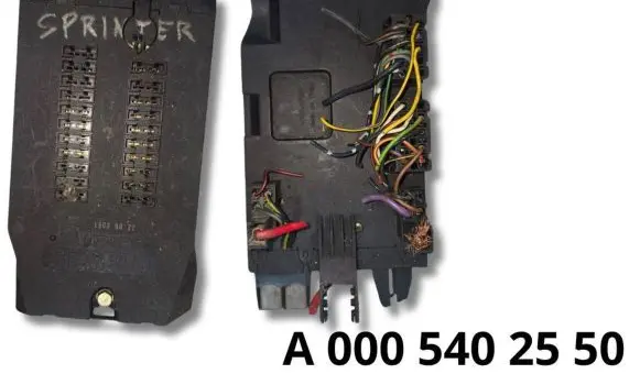 Mercedes-Benz Sprinter W901 W902 W903 W904 Fuse module A0005402550
