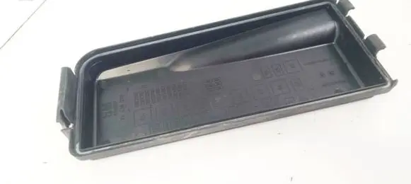 Opel Vectra C Fuse box cover 24436039
