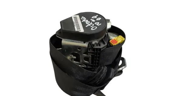 Skoda Octavia Mk2 (1Z) Front seatbelt 1Z0857702C 616015800