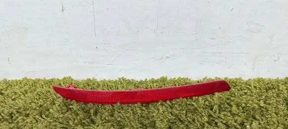 BMW 2 F44 Rear tail light reflector 7466411