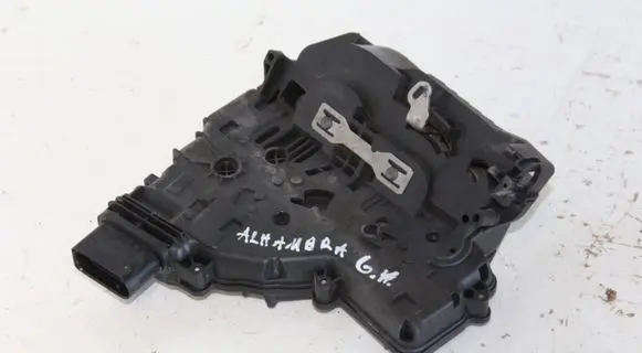 Seat Alhambra (Mk2) Sliding door lock 7N0839015B