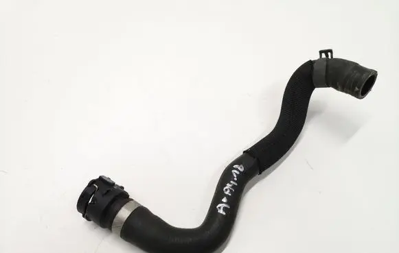 Audi A4 S4 B9 Engine coolant pipe/hose 8W0122073F