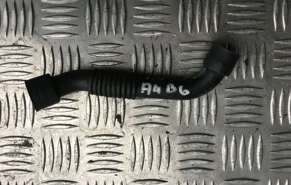 Breather/breather pipe/hose
