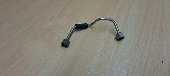 Renault Espace IV Fuel injector supply line/pipe 8200613204