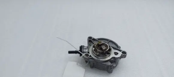 Peugeot 5008 II Vacuum pump 9812133880