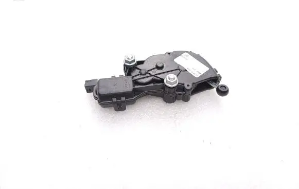 Mercedes-Benz GLS X166 Vent window/glass motor A1666700104