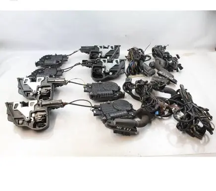 BMW 7 F01 F02 F03 F04 Front door soft close latching motor 5A36E17 51215A36E17 5A36E22